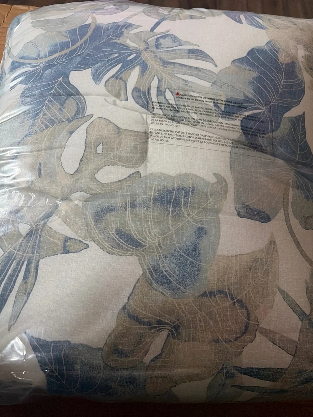 Tommy Bahama Raw Coast Blue Cotton Reversible 4 Piece Comforter Set - Cal-King